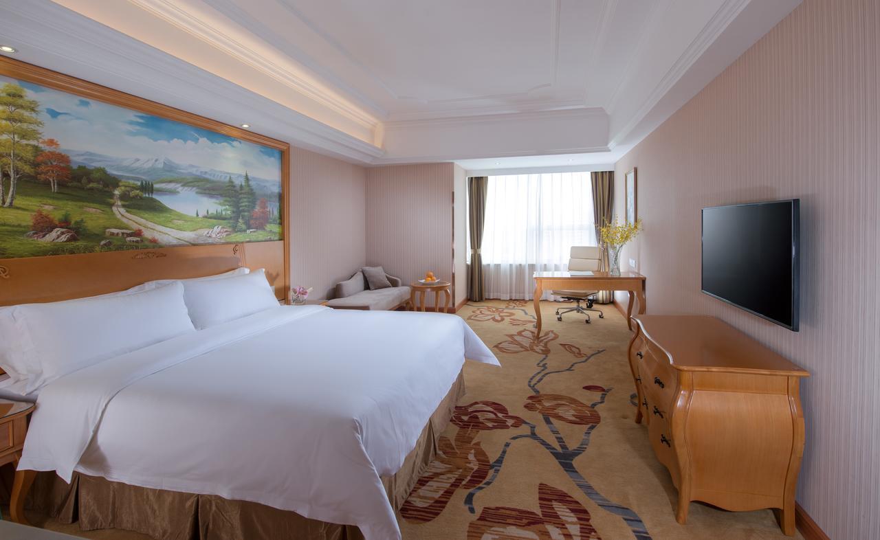 Vienna Hotel Shanghai Fengxian South Bridge Jinhai Road Esterno foto