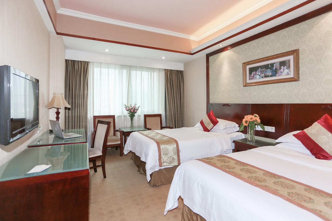 Vienna Hotel Shanghai Fengxian South Bridge Jinhai Road Esterno foto